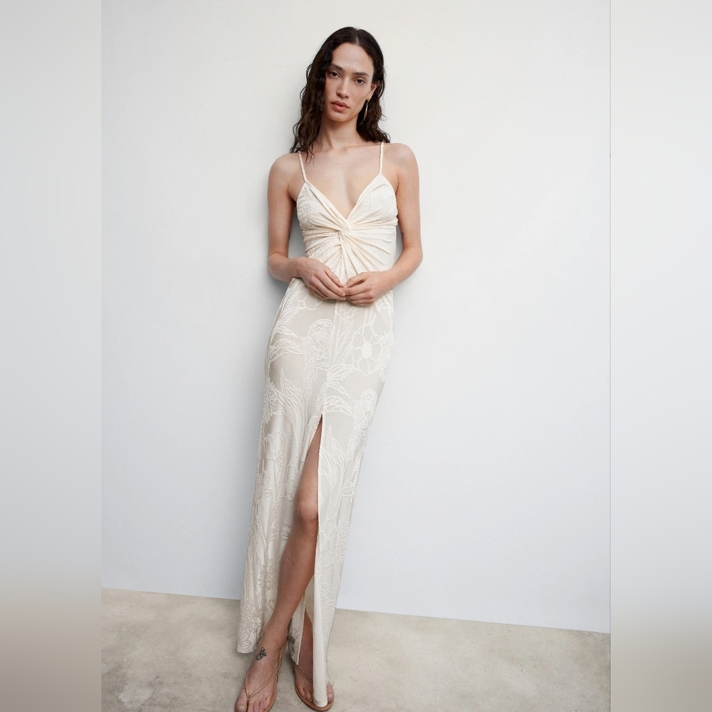 Knot dress with opening Small